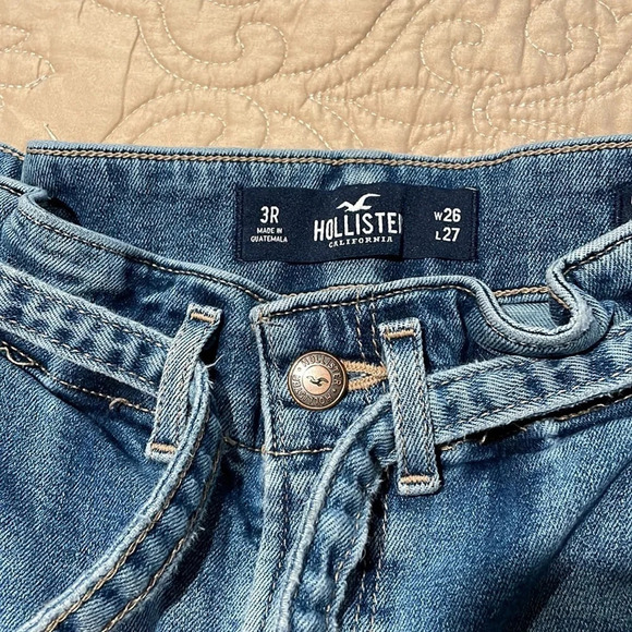 Hollister Jeans - Picture 10 of 10